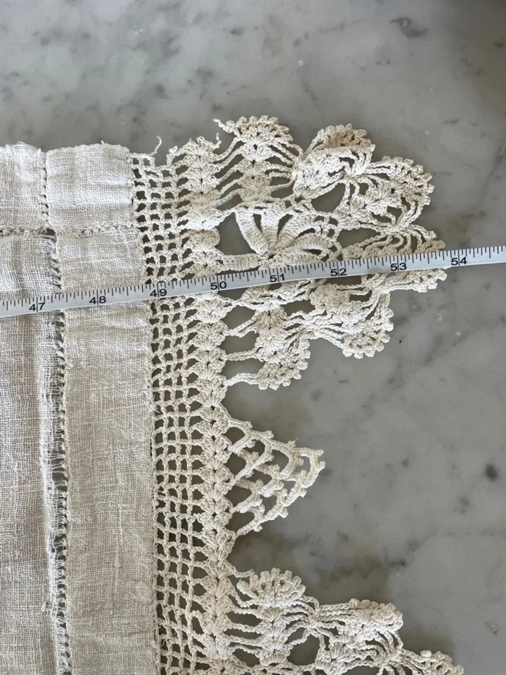 VINTAGE Crochet-Edged Linen Table Runner in Natural Ivory